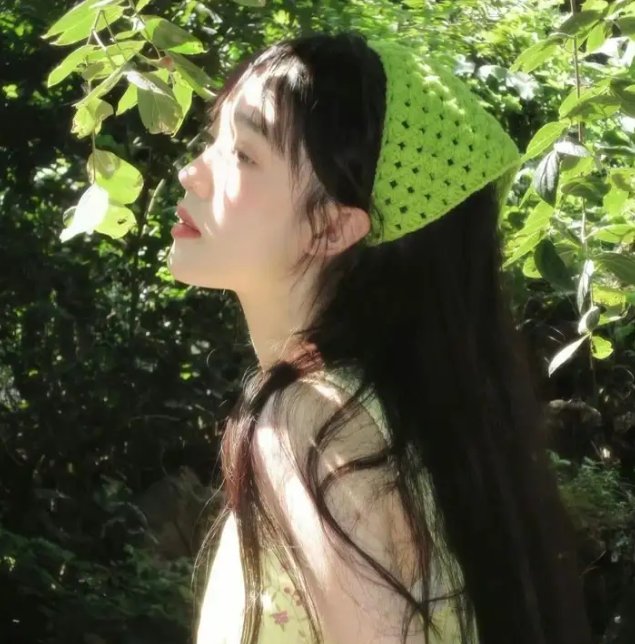 钢盔